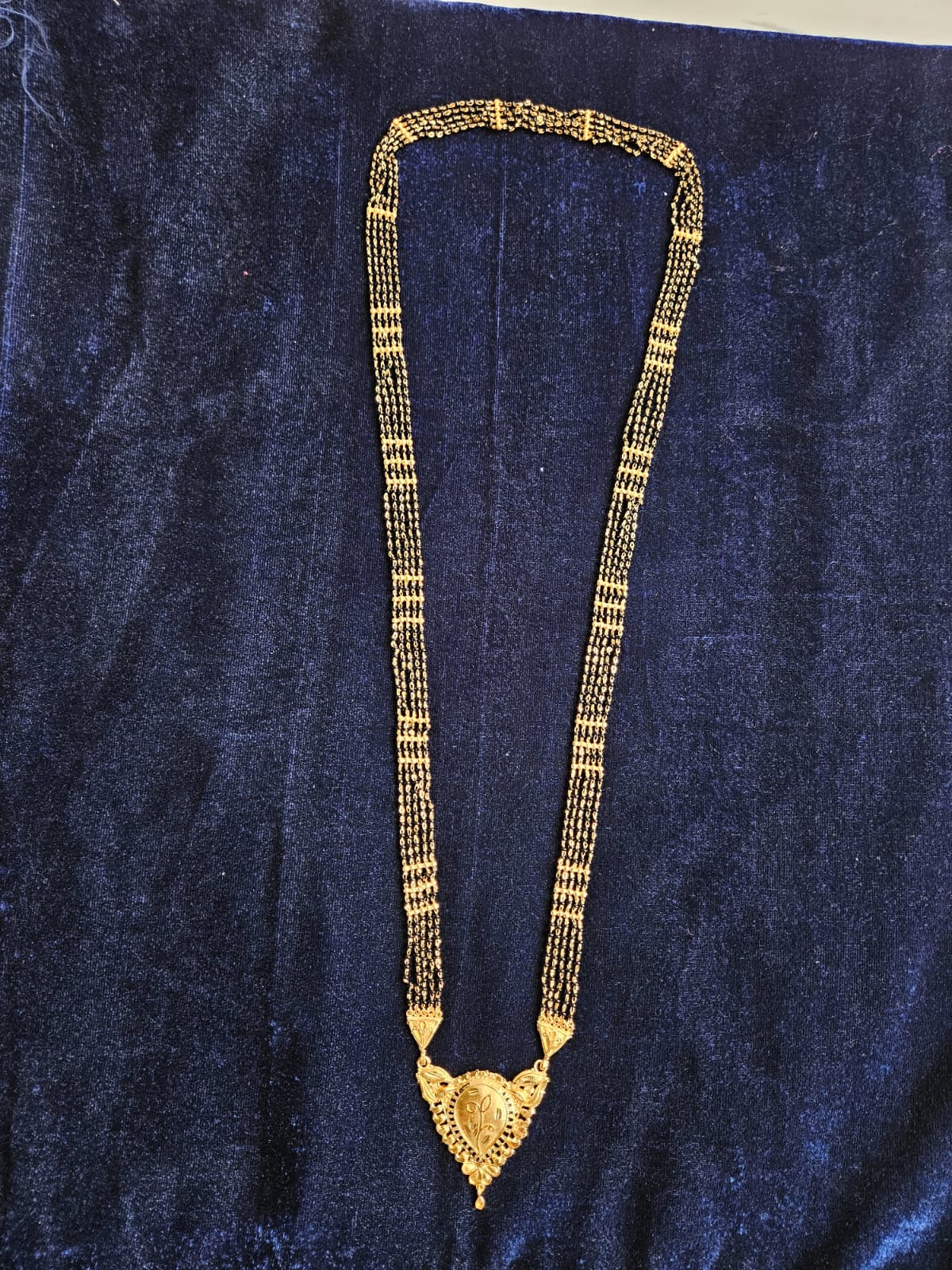 Modern Mangalsutra with Studded Gold Pendant