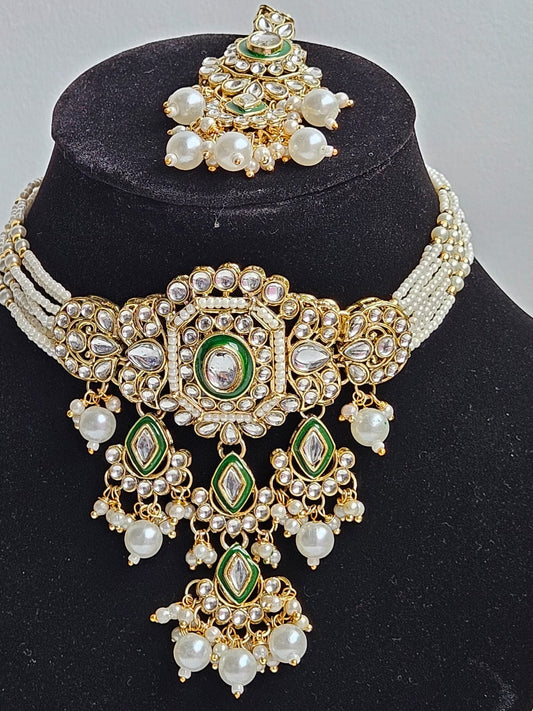 Emerald Queen Kundan Pearl Choker Set
