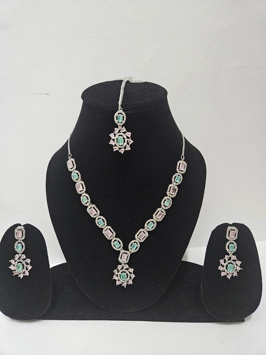 Celestial Bloom – Diamond Lotus Necklace Set