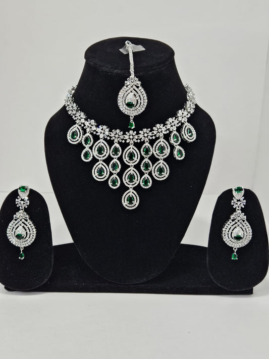 Emerald Elegance – Diamond Finish Bridal Necklace Set