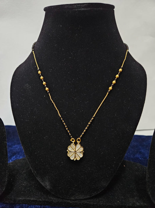 Convertible Four-Leaf Clover & Hearts Mangalsutra