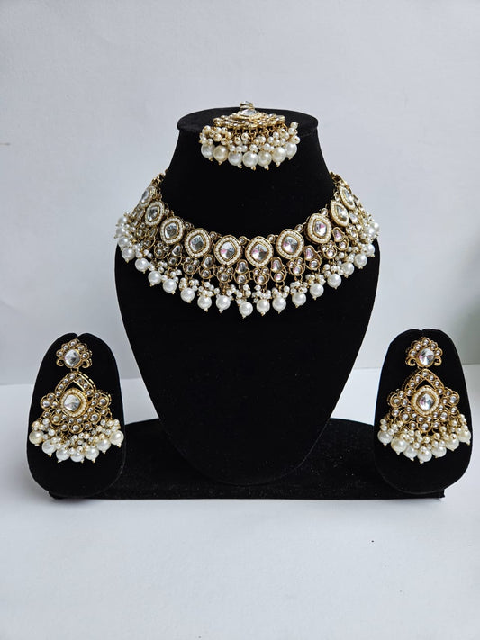 Royal Pearl Radiance – Kundan Choker Set