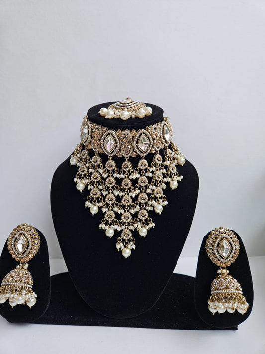 Regal Cascades – Antique Gold Bridal Necklace Set
