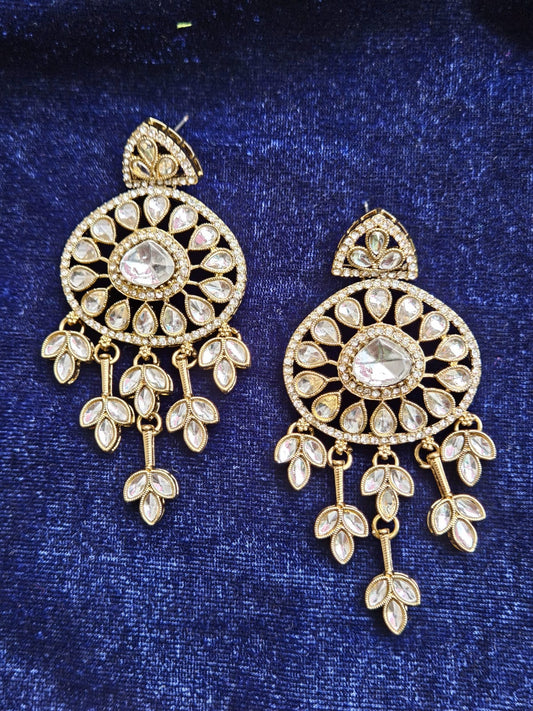 Royal Radiance Kundan Chandbali Earrings – Floral Cascade