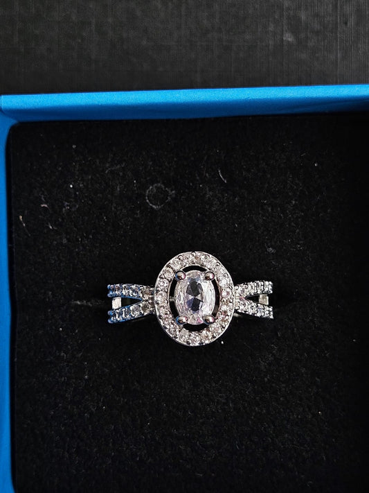 "Classic Oval Halo Split-Band Ring"