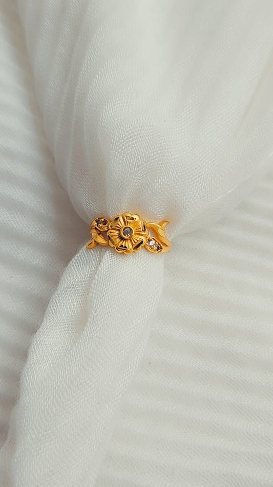 Floral Charm Gold Ring with Sparkling Stones