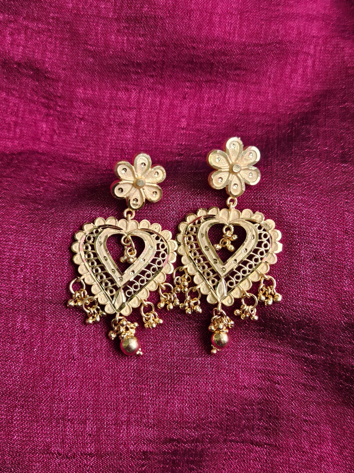 Golden Heart-Shaped Filigree Dangler Earrings