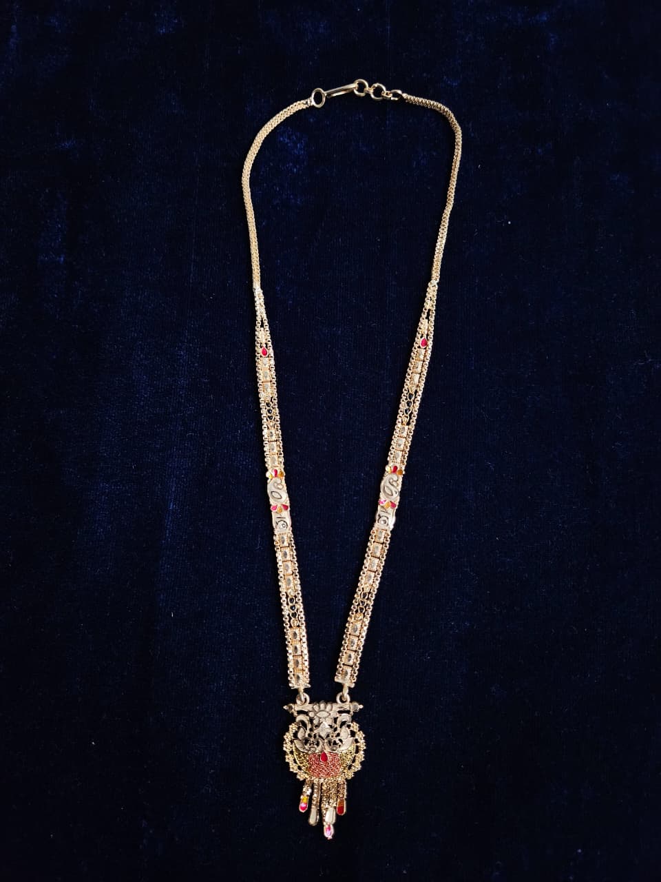 Traditional Indian Gold Mangalsutra-Style Necklace