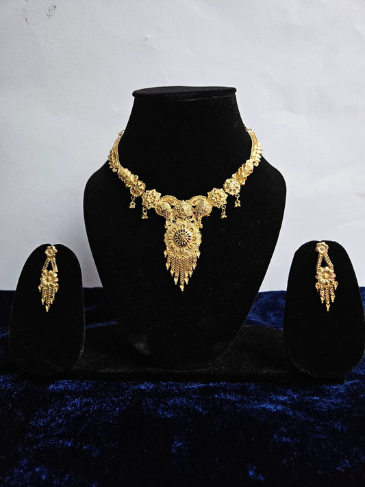 Majestic Floral Gold Necklace Set